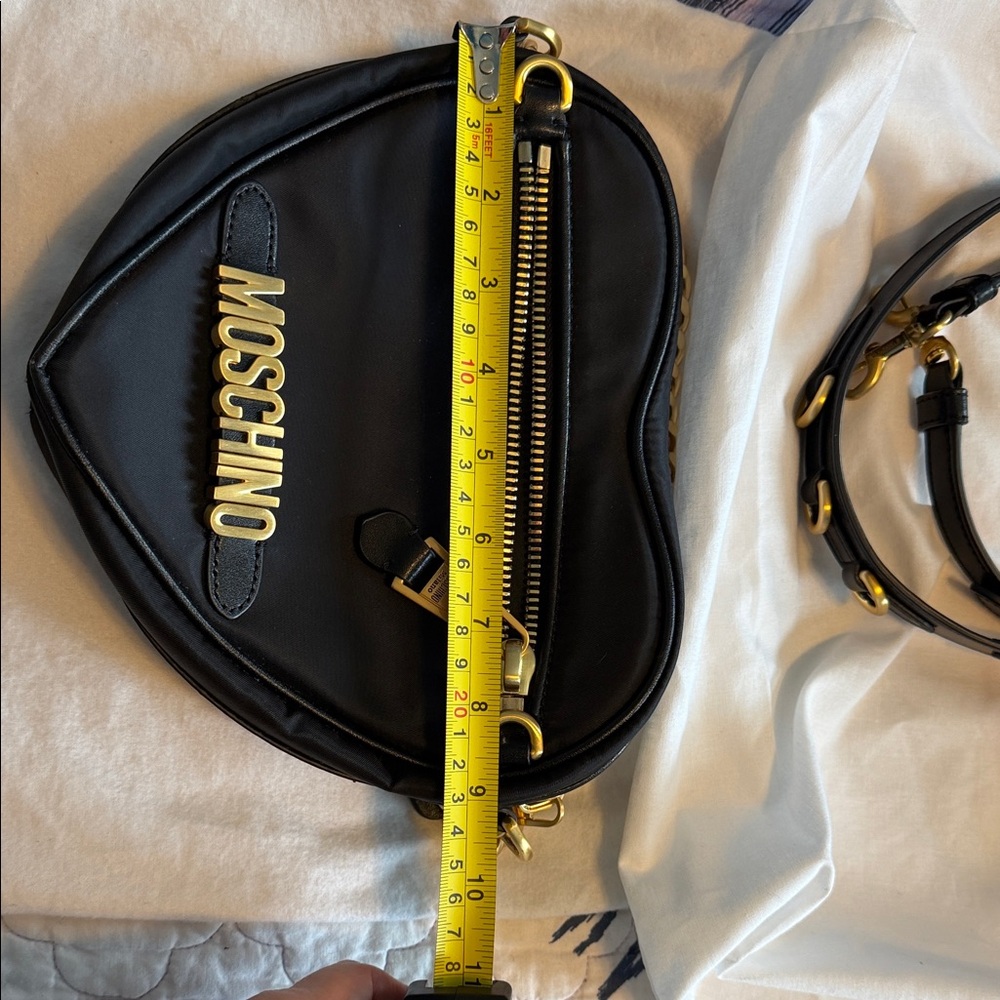 Moschino Black Heart Crossbody Bag with Gold Hardware - Picture 7 of 8